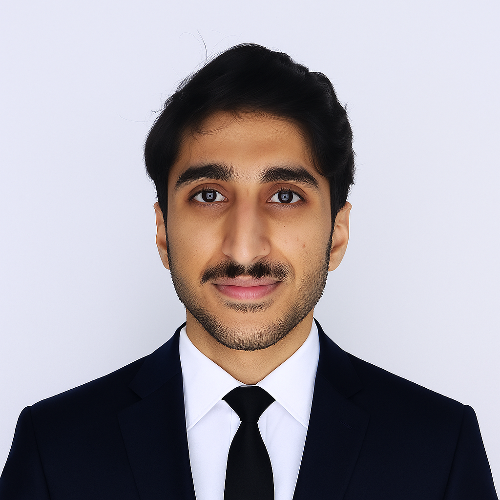 Rashid Al-Ghaithi smiling